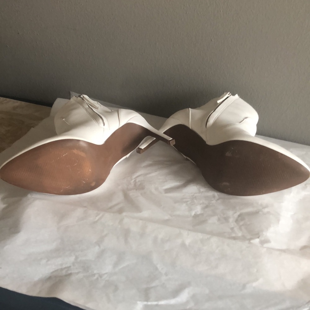 SOLD White high heel ankle boots Who What Wear size 6 1/2 - Picture 3 of 4